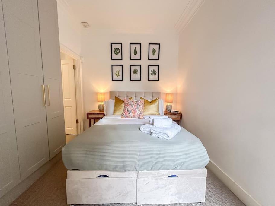 Apartment Stylish Sanctuary With Garden Oasis London